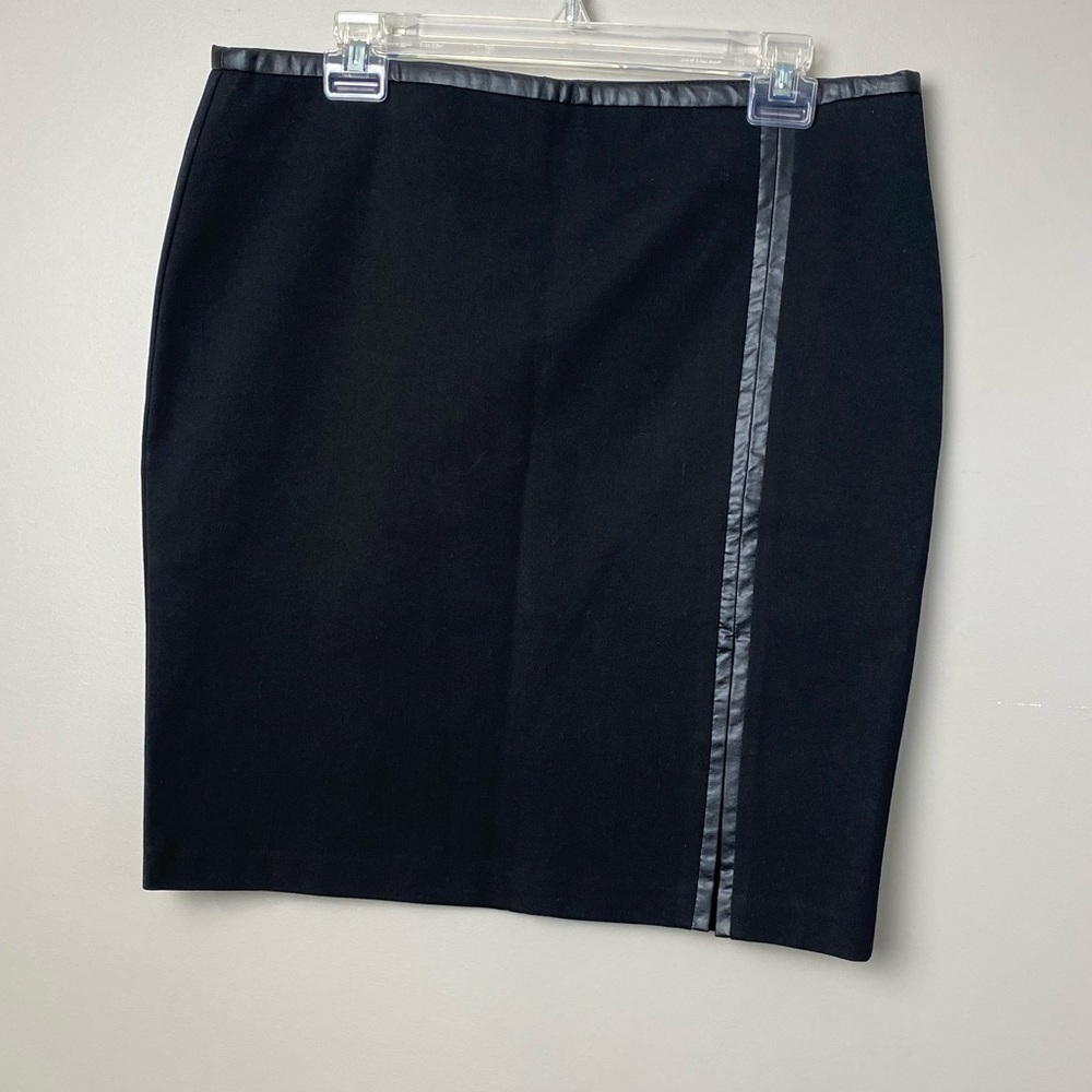 Cynthia Rowley Black mini skirt Size 10